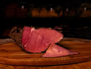 Pastrami de bœuf au poivre noir
