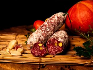 Saucisson de bœuf aux noisettes